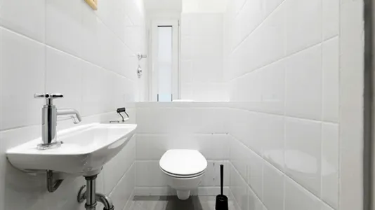 Rooms in Berlin Charlottenburg-Wilmersdorf - photo 9