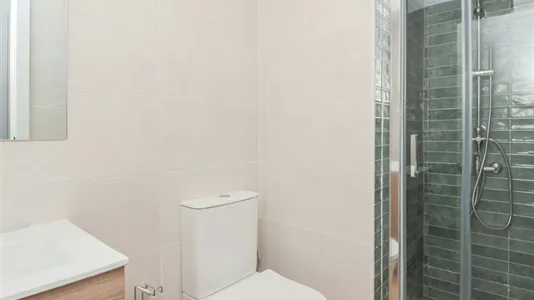 Rooms in Reus - photo 8