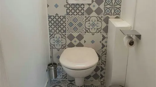 Rooms in Lyon - photo 8