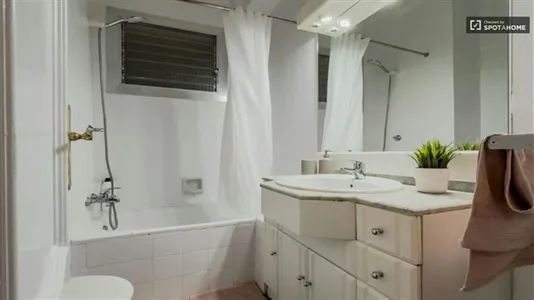 Rooms in Barcelona Eixample - photo 3