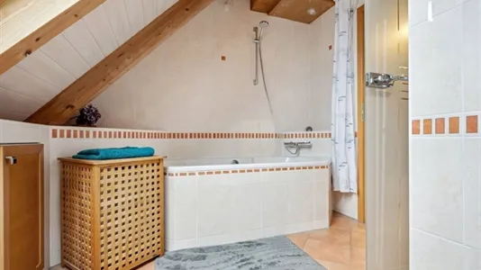 Apartments in Location is not specified - photo 8