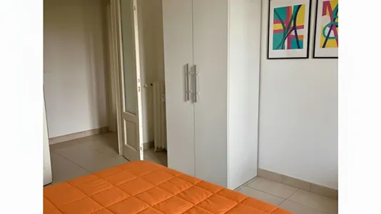 Rooms in Milano Zona 5 - Vigentino, Chiaravalle, Gratosoglio - photo 2