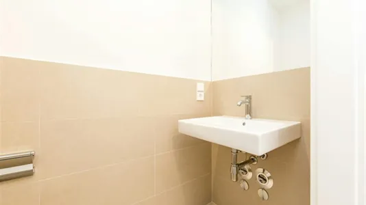 Rooms in Berlin Mitte - photo 9