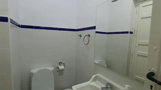 Rooms in Granada - photo 9