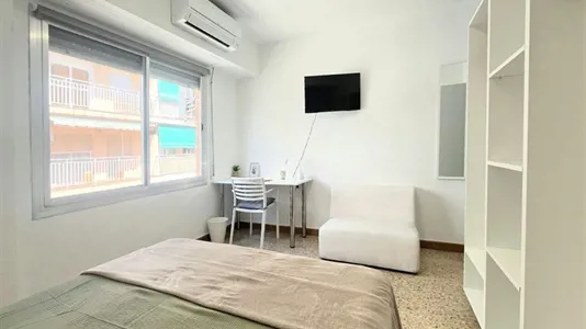 Rooms in Burjassot - photo 3