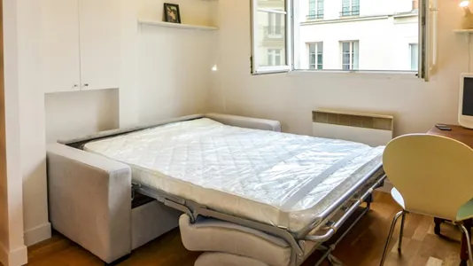 Apartments in Paris 1er arrondissement - photo 6