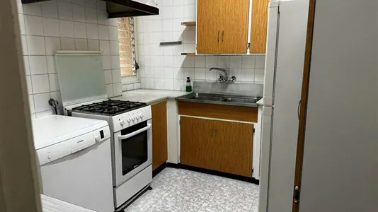 Rooms in Barcelona Eixample - photo 5