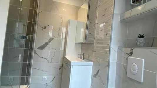 Apartments in Paris 20ème arrondissement - photo 9