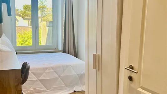 Rooms in Brussels Anderlecht - photo 7