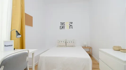 Rooms in Madrid Centro - photo 2
