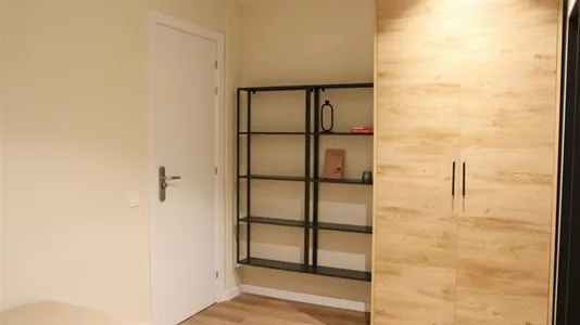 Rooms in Barcelona Eixample - photo 5