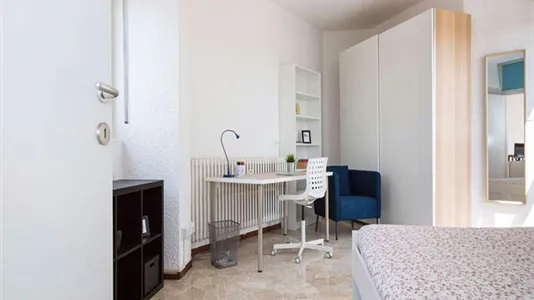 Rooms in Buccinasco - photo 3