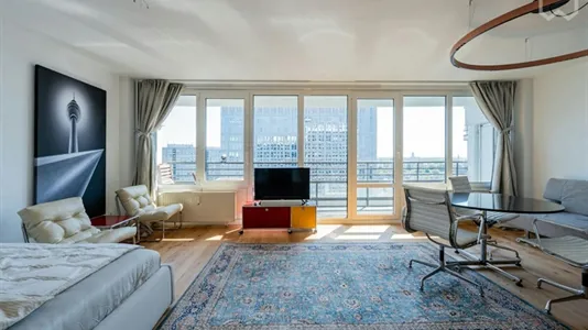 Apartments in Berlin Mitte - photo 3