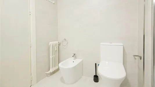 Rooms in Madrid Moncloa-Aravaca - photo 9
