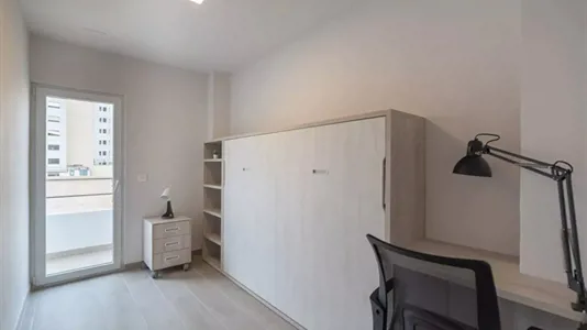 Rooms in Castellón de la Plana/Castelló de la Plana - photo 3