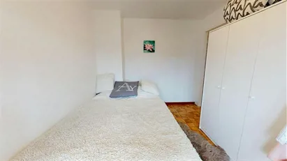 Room for rent in Chambéry, Auvergne-Rhône-Alpes