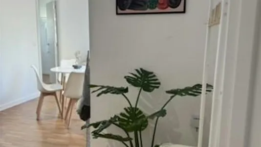 Rooms in Valencia Algirós - photo 9