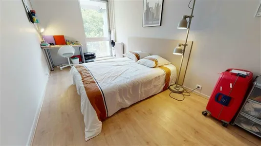 Rooms in Lyon - photo 2