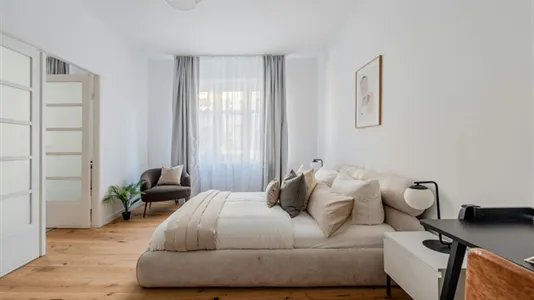 Apartments in Berlin Neukölln - photo 2