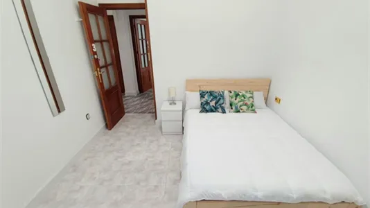 Rooms in Granada - photo 2