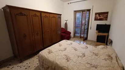 Room for rent in Roma Municipio III – Monte Sacro, Rome