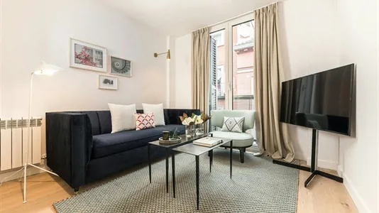 Apartments in Madrid Centro - photo 2