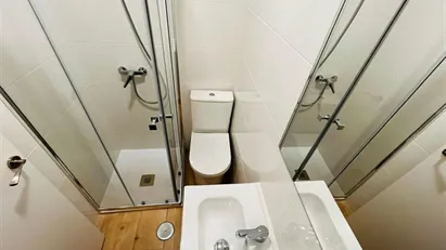 Room for rent in Madrid Puente de Vallecas, Madrid