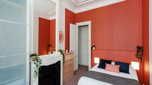 Rooms in Paris 17ème arrondissement - photo 4