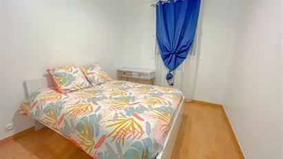 Room for rent in Le Raincy, Île-de-France