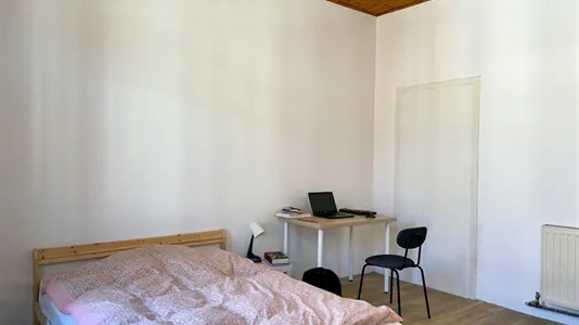 Rooms in Brussels Schaarbeek - photo 10