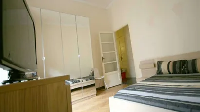 Room for rent in Milano Zona 1 - Centro storico, Milan