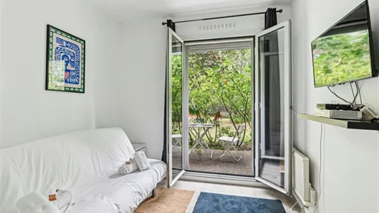 Apartments in Nanterre - photo 7