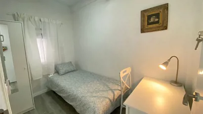 Room for rent in Adaro, Comunidad de Madrid