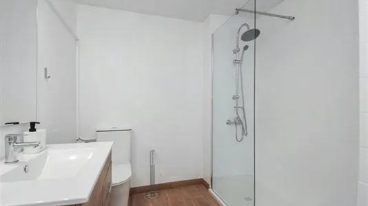 Rooms in Reus - photo 8