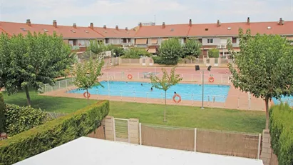 Room for rent in Villanueva de Gállego, Aragón