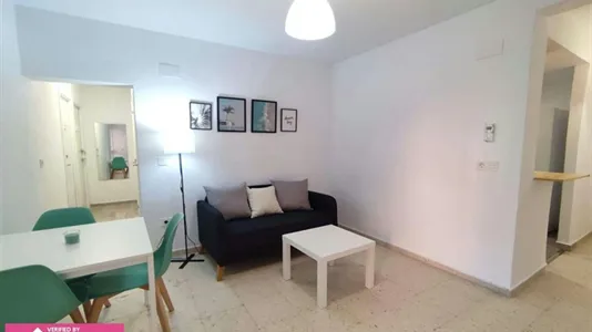 Rooms in Granada - photo 8