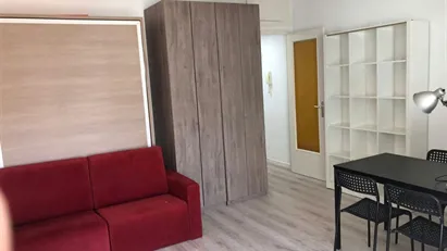 Apartment for rent in Barcelona Les Corts, Barcelona