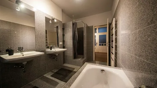 Rooms in Stuttgart-West - photo 8