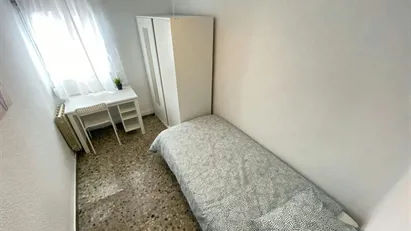 Room for rent in Adaro, Comunidad de Madrid