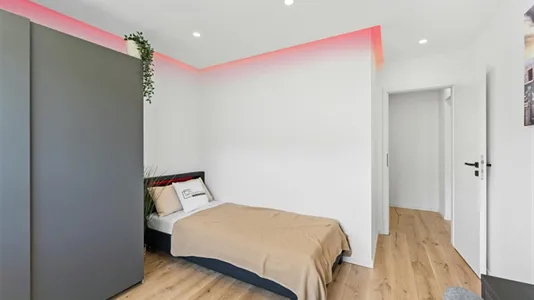 Rooms in Munich Thalkirchen-Obersendling-Forstenried-Fürstenried-Solln - photo 4