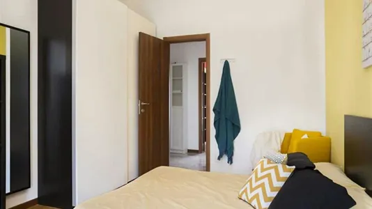 Rooms in Milano Zona 2 - Stazione Centrale, Gorla, Turro, Greco, Crescenzago - photo 1
