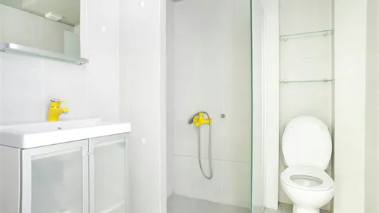 Apartments in Location is not specified - photo 10