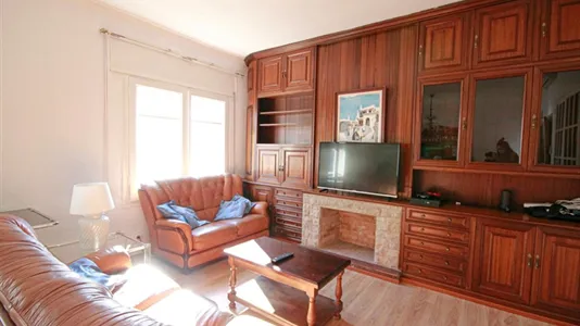 Rooms in Barcelona Eixample - photo 9