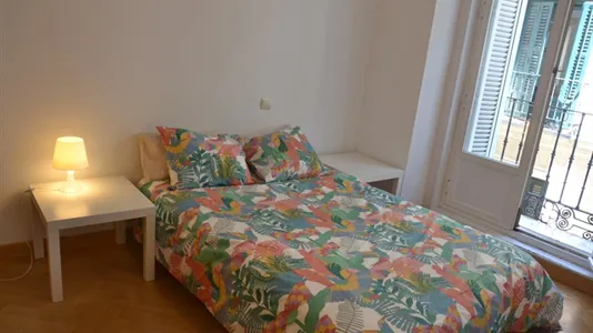 Rooms in Madrid Centro - photo 8