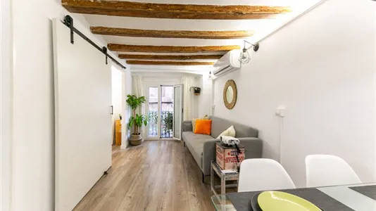 Apartments in Barcelona Ciutat Vella - photo 3