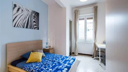 Room for rent in Milano Zona 8 - Fiera, Gallaratese, Quarto Oggiaro, Milan