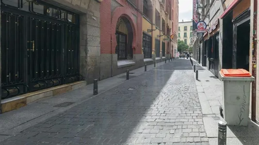 Rooms in Madrid Centro - photo 6
