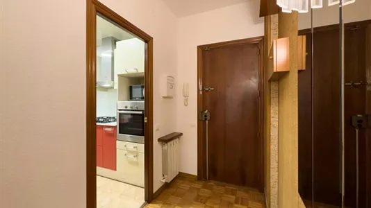 Rooms in Barcelona Eixample - photo 10