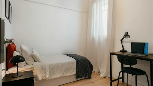 Rooms in Barcelona Gràcia - photo 4