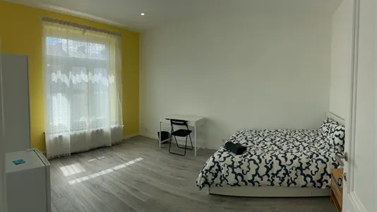 Rooms in Charleroi - photo 5